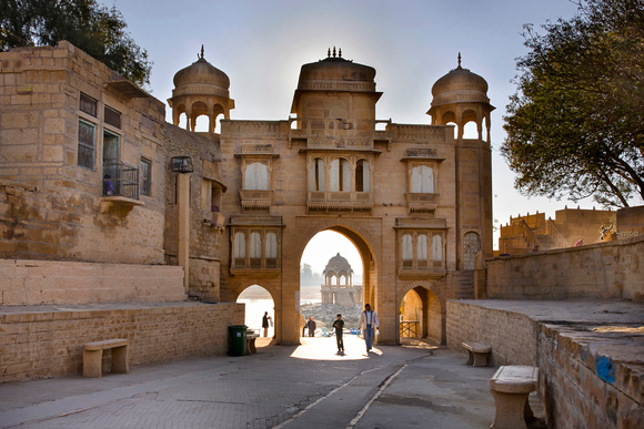 Jaisalmer - the Tilon-ki-Pol gate to the Gadi Sagar tank